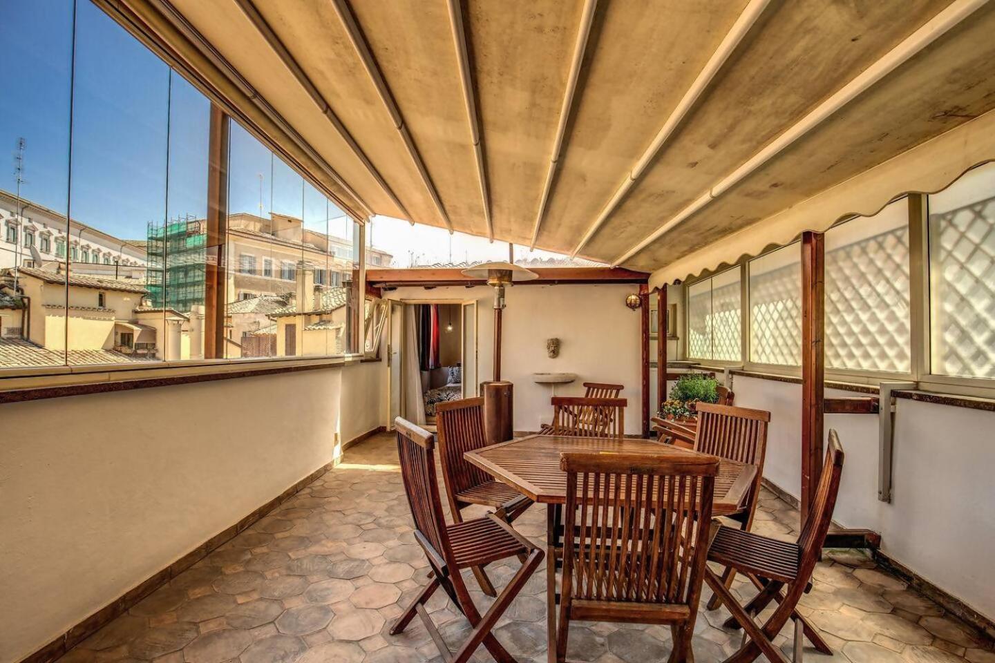 Attic With Terrace By Trevi Fountain Apartment Rome Exterior photo